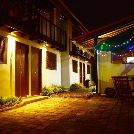 Capung Guesthouse Jimbaran Exterior foto